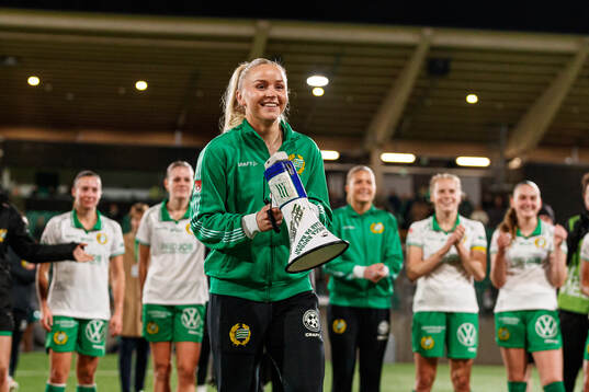 Hammarbys Anna Jøsendal jublar