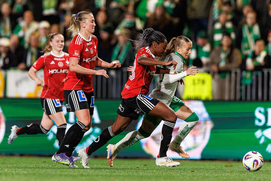 IFK Norrköpings Maya Aliyah Antoine och Hammarbys Fanny