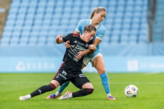 Piteås Cecilia Edlund och Malmö FFs Courtney Nevin