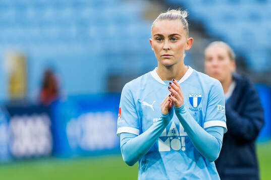 Malmö FFs Beatrice Persson deppar