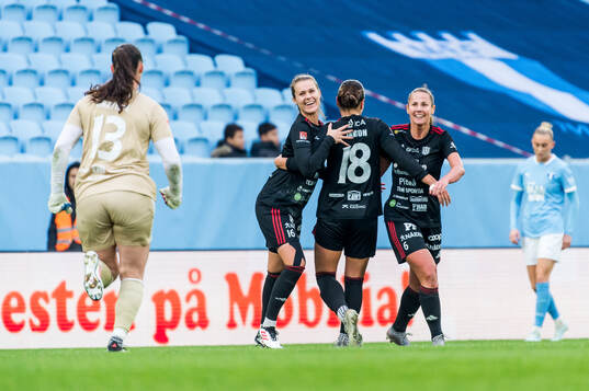 Piteås Maja Green, Jane Lawson Willis och Olivia Holm