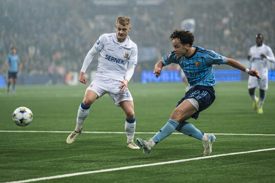 IFK Göteborgs David Kruse och Djurgårdens Mikael Anderson