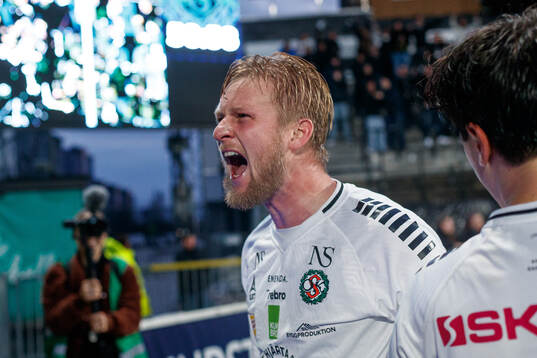 Örebros Karl Holmberg jublar