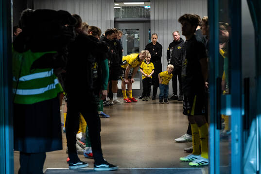 Elfsborgs Johan Larsson hyllas