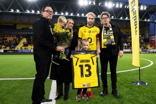 Elfsborgs Johan Larsson hyllas