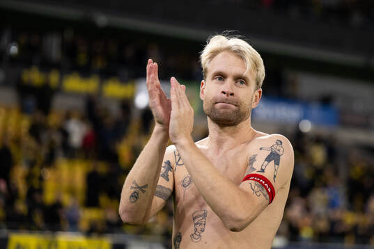 Elfsborgs Johan Larsson hyllas