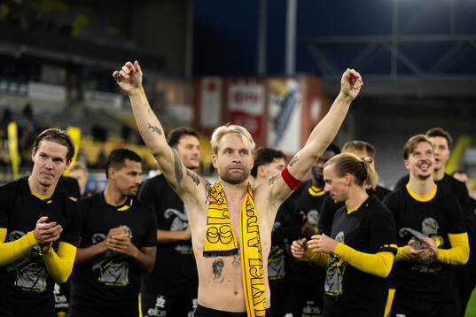 Elfsborgs Johan Larsson hyllas