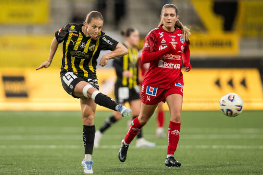 Häckens Anna Anvegård och Linköpings Irene Dirdal