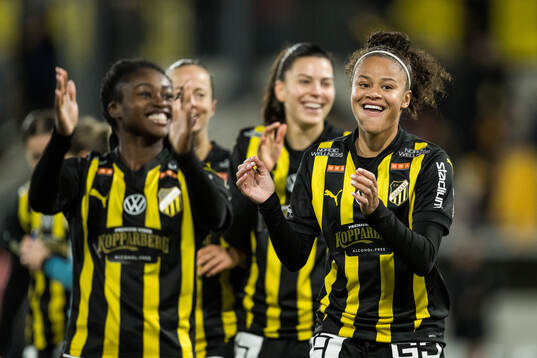 Häckens Monica Jusu Bah, Helena Sampaio och Felicia