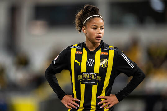 Häckens Felicia Schröder