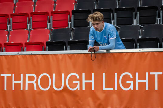 Malmö FFs Elliott Andersson deppar