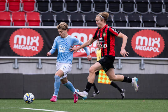 Malmö FFs Elliott Andersson och Brommapojkarnas Edgar
