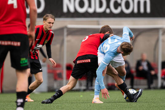 Brommapojkarnas Malcolm Kärde och Malmö FFs Emilijan