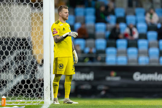 Östers målvakt Robin Wallinder