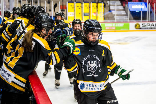 Värmlands Matilda Henriksson Ribeiro jublar