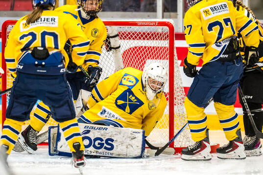 Dalarnas målvakt Lucy Karlström