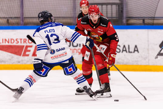Karlskogas Hampus Plato och Almtunas Edvin Hammarlund