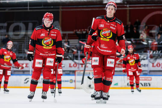 Almtunas Liam Danielsson och William Proos deppar