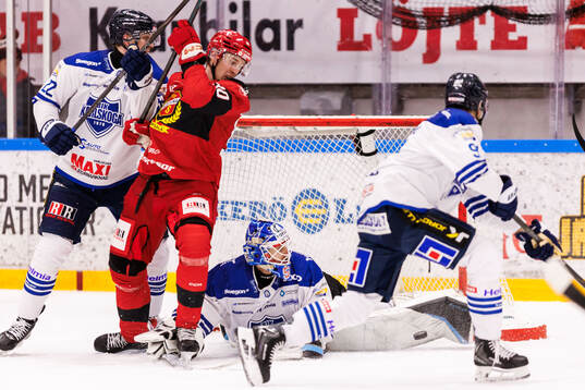 Karlskogas målvakt Olof Lindbom