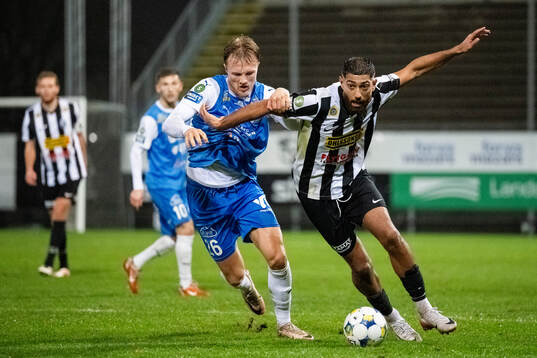 Bläddra bland fler bilder av Fotboll, Superettan, Landskrona - Oddevold