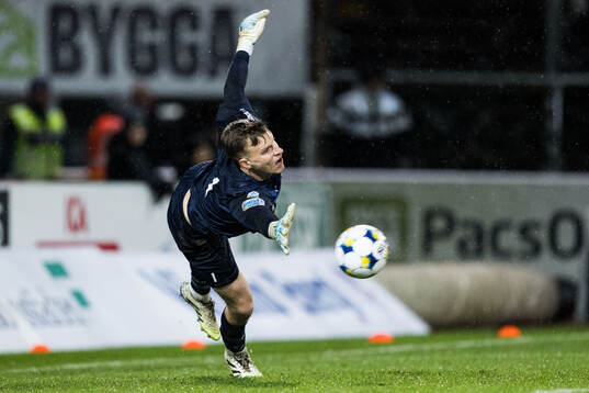 Värnamos målvakt Hugo Keto