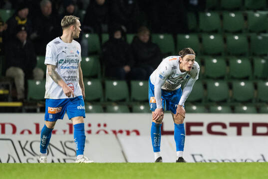 Värnamos Kent-Are Antonsen och Hugo Andersson deppar