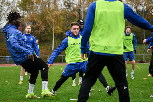 Abel Ogwuche och Alexander Baraslievski