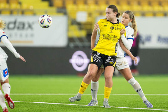 Elfsborgs Ellen Nilsson och Växjö DFFs Emma Holmqvist