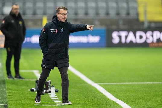 Växjö DFFs huvudtränare Olof Unogård