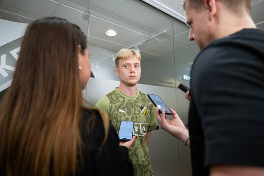 Isak Brusberg is interviewed