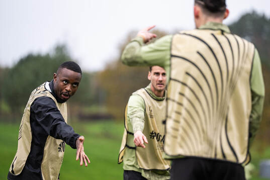 Brice Wembangomo and Johan Hammar