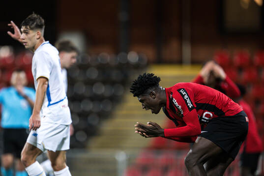 Courage Otokwefor of Brommapojkarna looks dejected