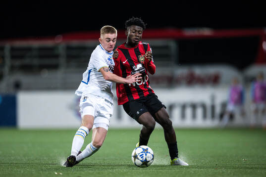 Andrian Bekerskyi of Dynamo Kyiv and Baba Salifu Apiiga of