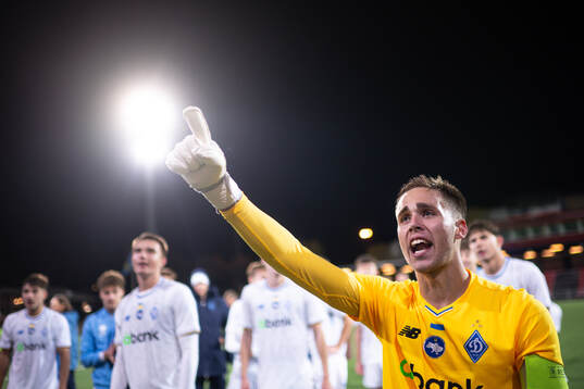 goalkeeper Viacheslav Surkis of Dynamo Kyiv celebrate