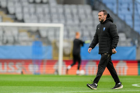 Head coach Anes Mravac