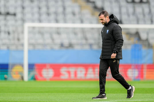 Head coach Anes Mravac