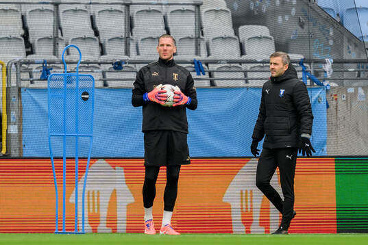Goalkeeper Robin Olsen and goalkeeper coach Zlatan Azinovic