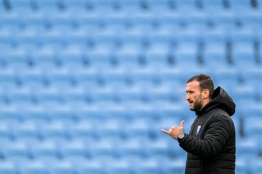 Head coach Anes Mravac