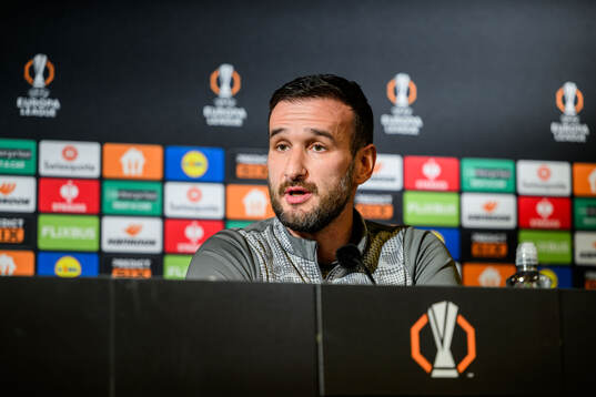 Head coach Anes Mravac