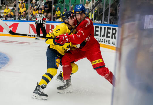 Isac Hedqvist of Sweden and Libor Hájek of Czech Republic