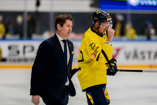 Assistant coach Stefan Klockare of Sweden