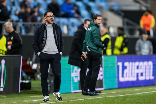 Head coach Liam Rosenior of Strasbourg