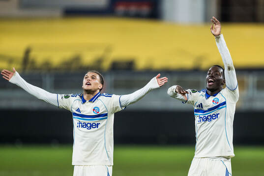 Diego Moreira and Rabby Nzingoula of Strasbourg