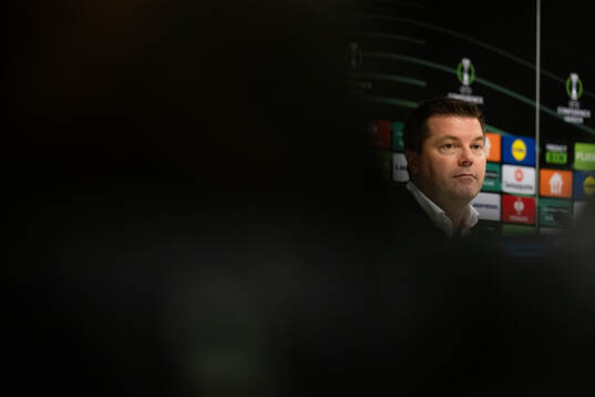 Head coach Jens Gustafsson