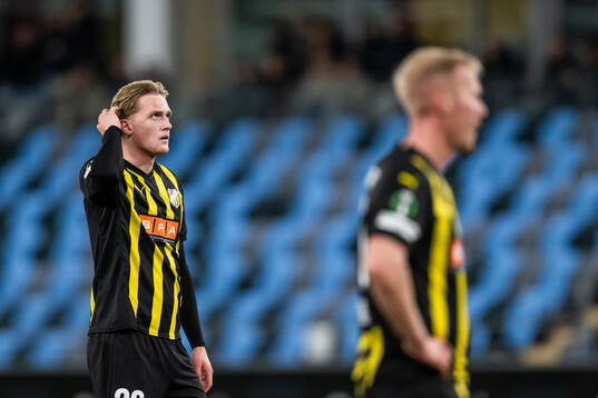Olle Samuelsson of Häcken looks dejected