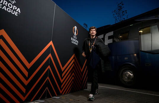 Oliver Berg of Malmö FF arrives at the stadium