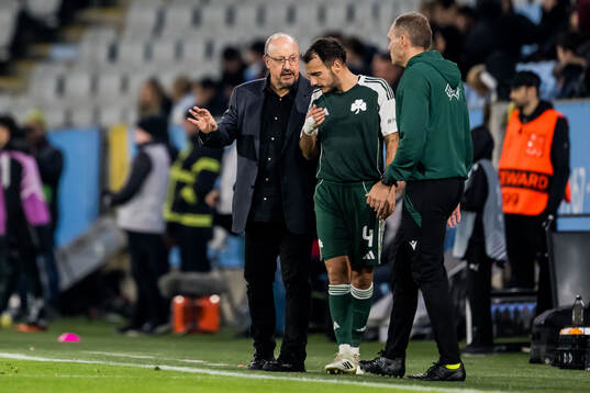 Head coach Rafael Benitez and Pedro Chirivella of