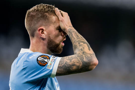 Pontus Jansson of Malmö FF looks dejected