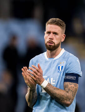 Pontus Jansson of Malmö FF looks dejected