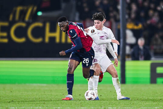 Julian Lægreid of Brann and Jhon Lucumi of Bologna